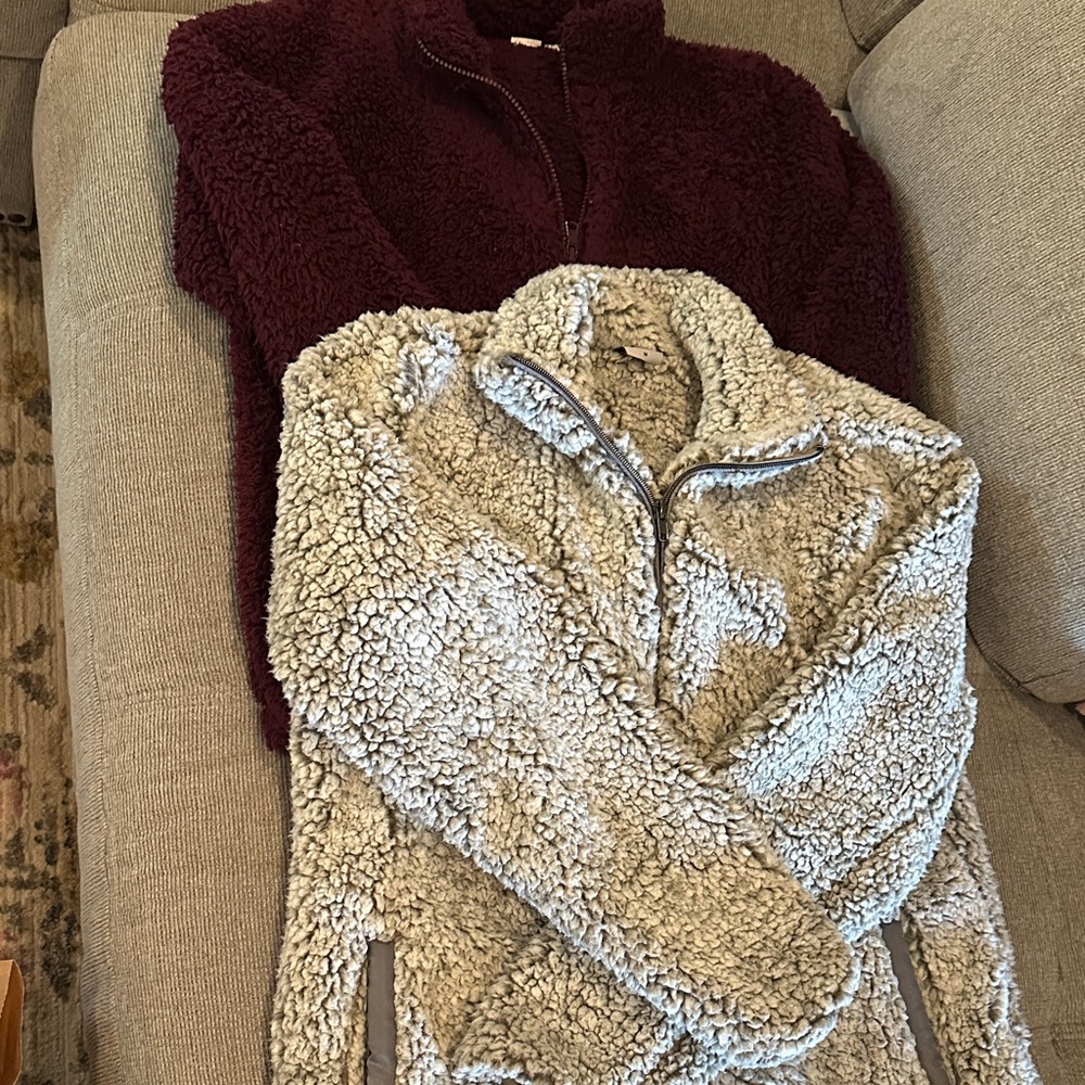 Katydid and Gap Plush Sherpa Jacket in Light Grey and burgundy
